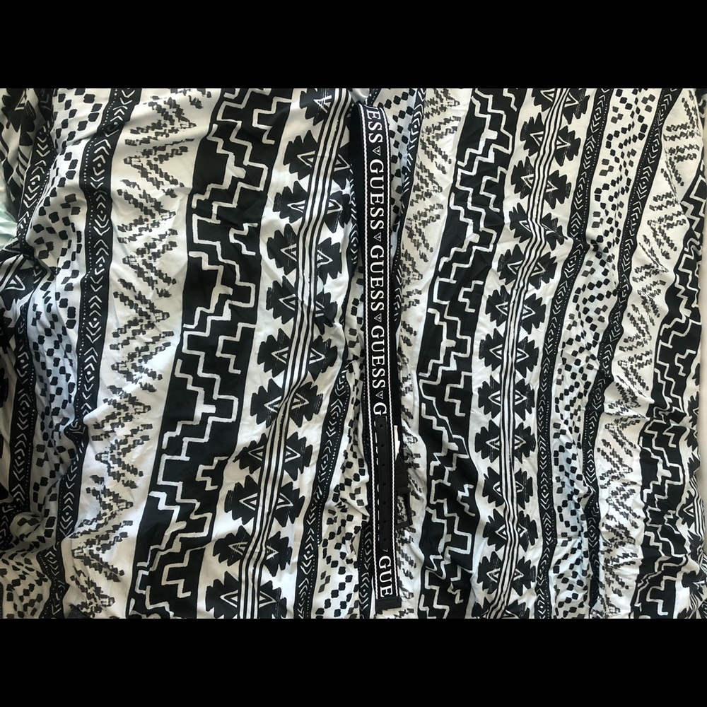 Guess belt